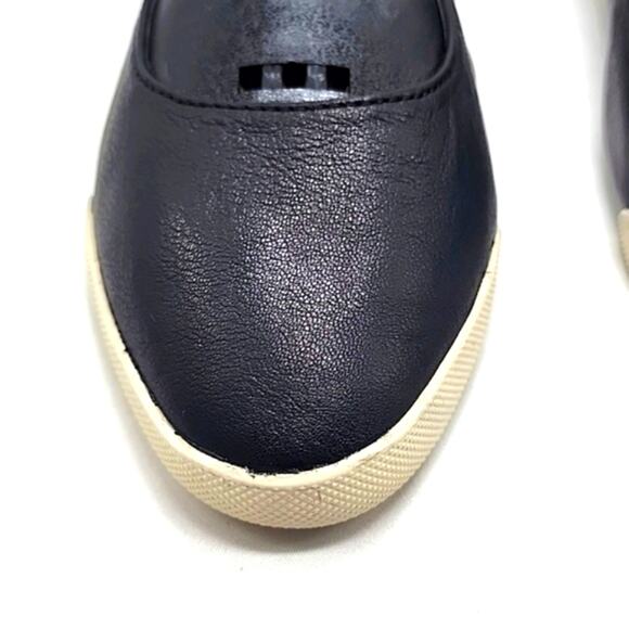 FRYE MELANIE BLACK LEATHER POINTED TOE BALLET SLIP-ON FLATS WOMENS 7 VGUC - Picture 5 of 16